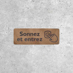 Signalétique Bois Accueil Sonnez et Entrez