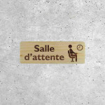 Panneau Salle d'Attente en Bois